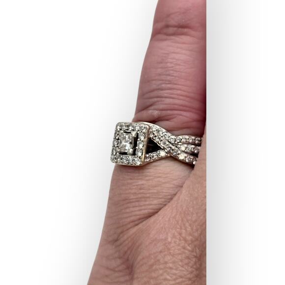14k White Gold Diamond Bridal Set Princess Halo Engagement Ring & Twisted Band - Picture 6 of 12